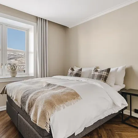 Enter St Elisabeth & Hotel Tromso