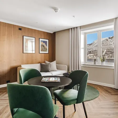 Hotel Enter St Elisabeth & 4*