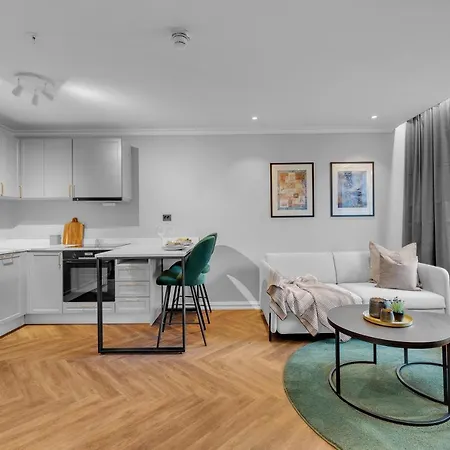 Hotell Enter St Elisabeth & 4*