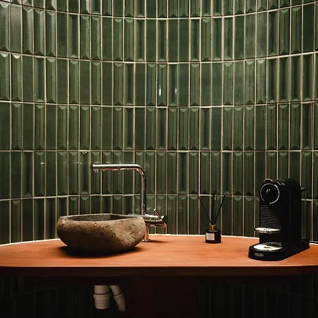 Enter St Elisabeth & Tromsø