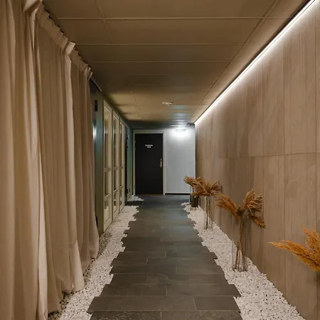 Enter St Elisabeth & 4* Tromso