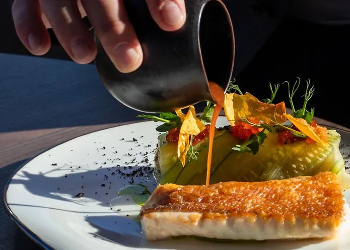 Enter St Elisabeth &