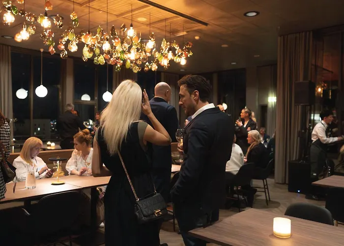 Enter St Elisabeth &