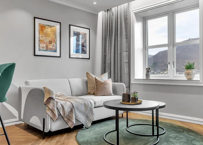 Enter St Elisabeth & Hotell 4*