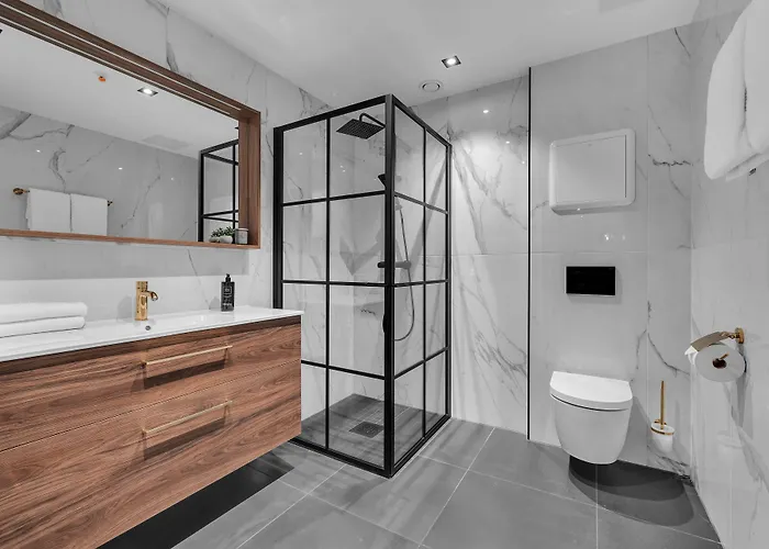 Enter St Elisabeth & Hotell 4*