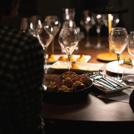 Enter St Elisabeth & 4*